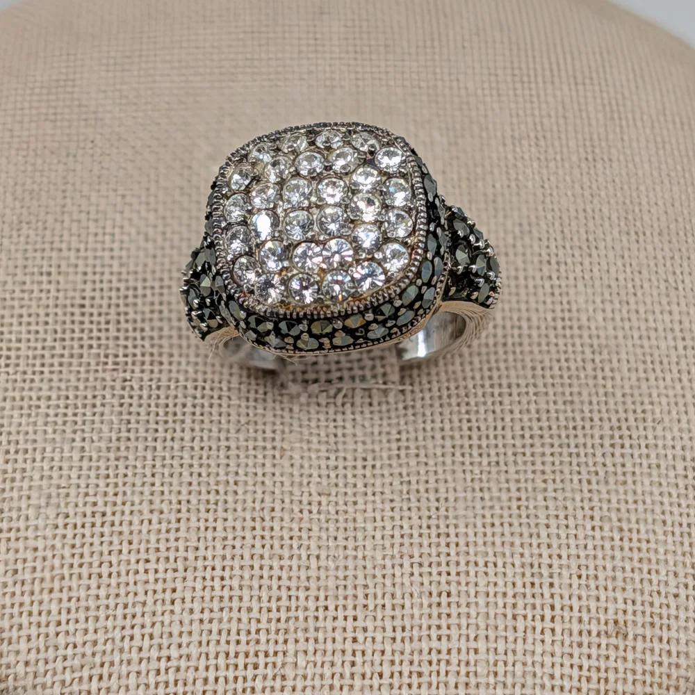 Vintage Sterling Silver 925 CZ Crystal Marcasite Stone Signet Ring Size 5.75 - Picture 13 of 16